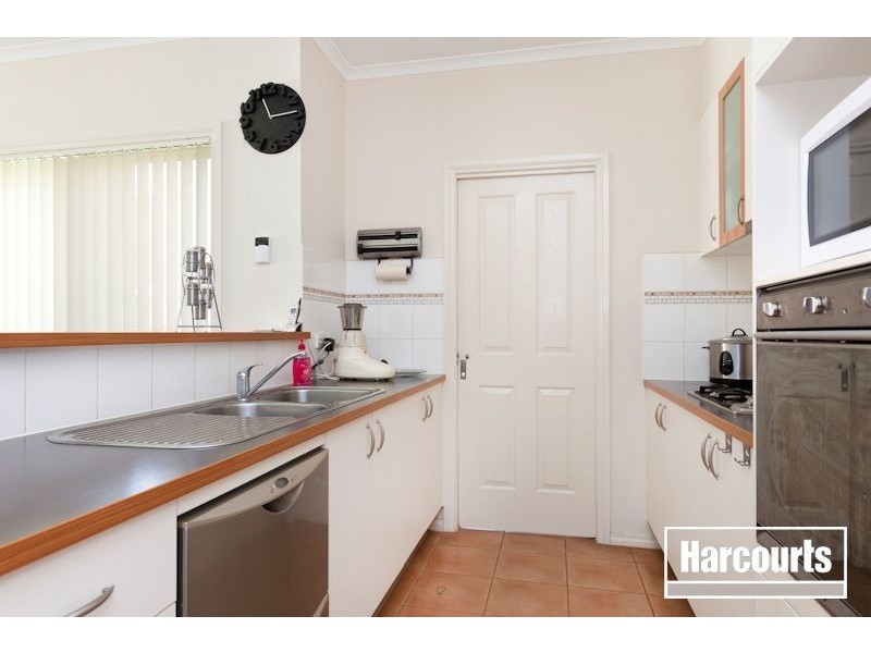 115 Golden Grove Drive, Narre Warren South VIC 3805