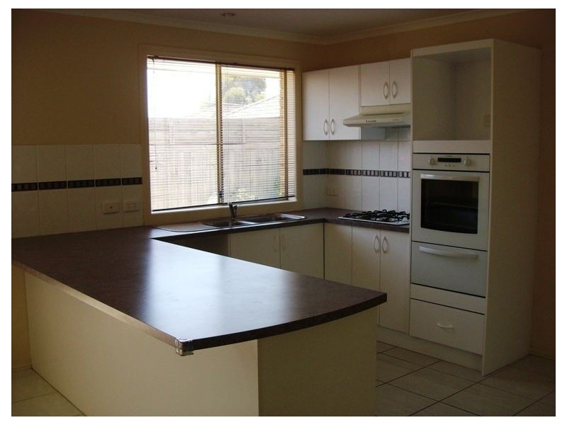 27A Clairmont Avenue, Cranbourne VIC 3977