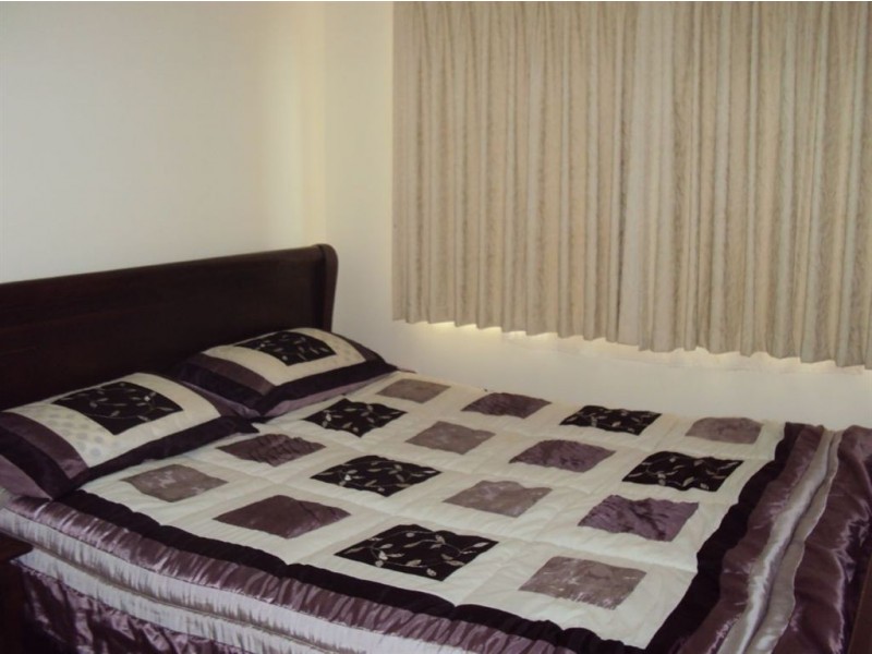 33 Bates Street, Cranbourne West VIC 3977