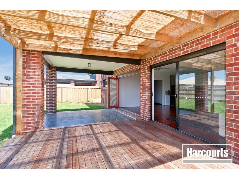 4 Sunnybrook Way, Lyndhurst VIC 3975
