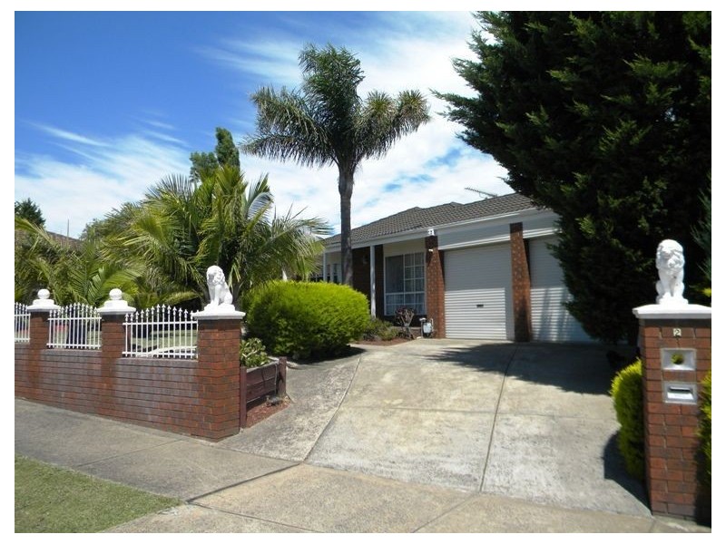 2 Gordonia Crescent, Narre Warren VIC 3805