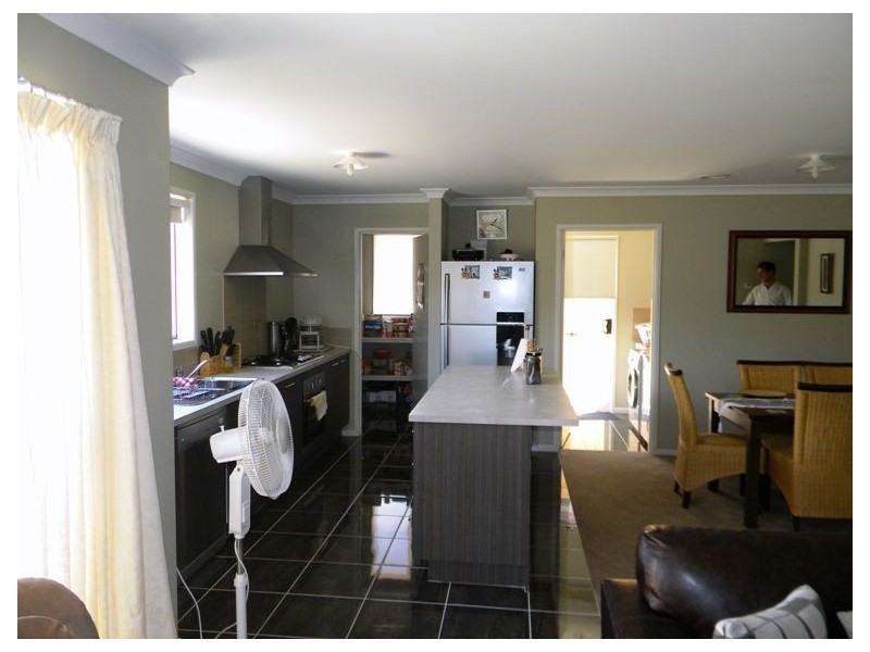 6 Camkerr Place, Lyndhurst VIC 3975