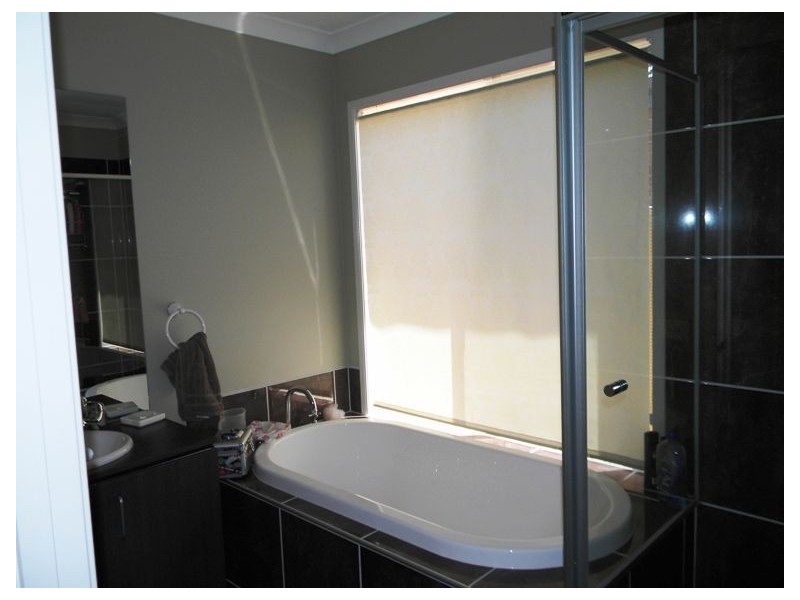 6 Camkerr Place, Lyndhurst VIC 3975