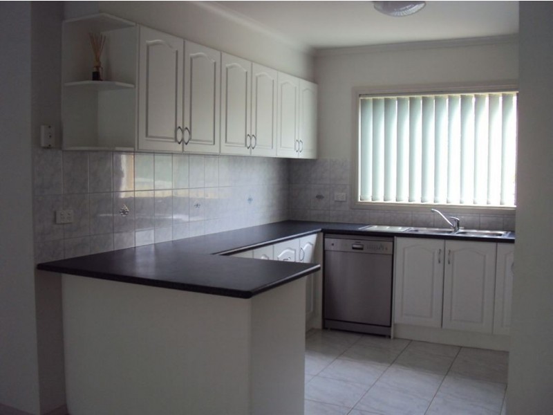 9 Briarcrest Drive, Cranbourne VIC 3977