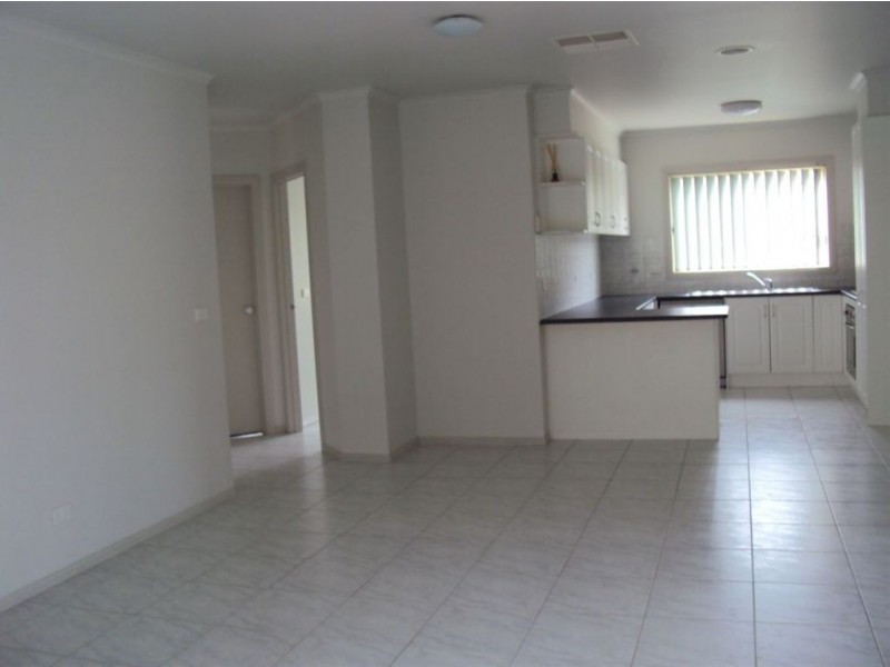 9 Briarcrest Drive, Cranbourne VIC 3977