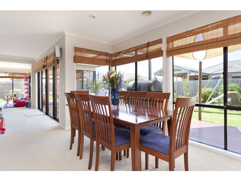 20 Phoenix Avenue, Cranbourne VIC 3977