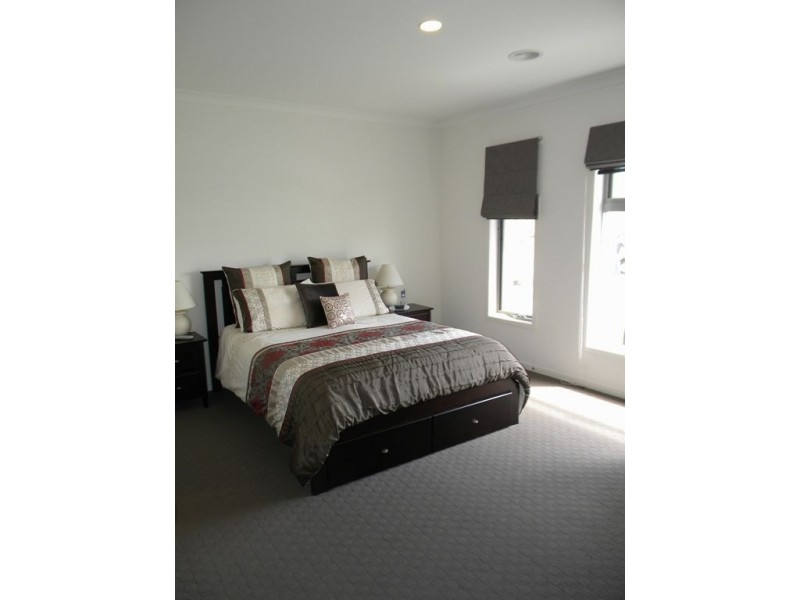 23 Kess Grove, Lyndhurst VIC 3975