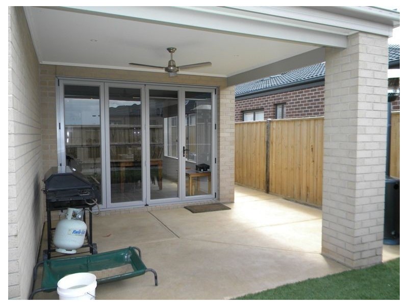 23 Kess Grove, Lyndhurst VIC 3975