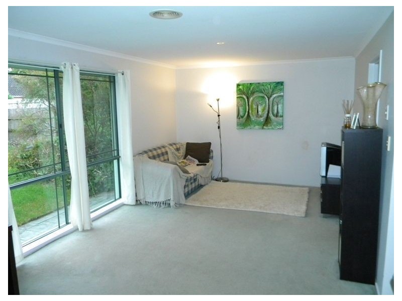 31 Elizabeth Street, Cranbourne North VIC 3977