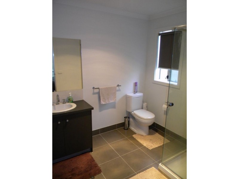 4 Flash Dan Drive, Cranbourne East VIC 3977