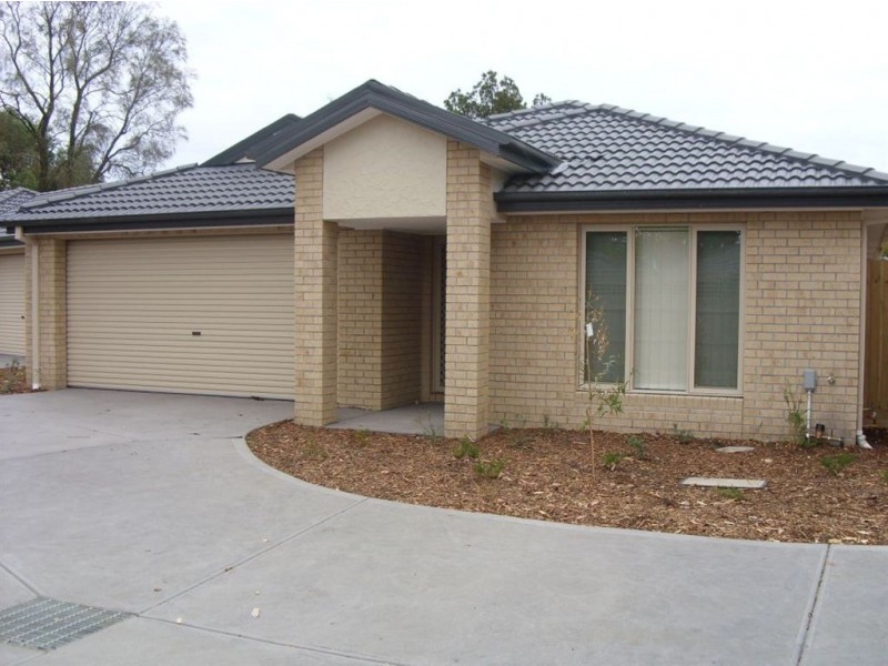 2/166 Union Road, Langwarrin VIC 3910