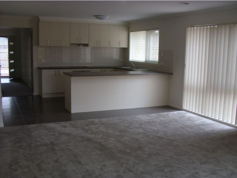 2/166 Union Road, Langwarrin VIC 3910