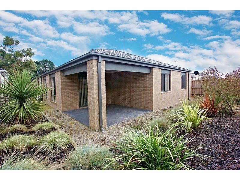 3 Greenview Court, Cranbourne North VIC 3977