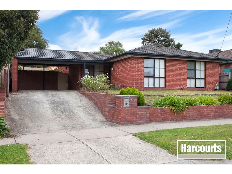 65 Courtenay Avenue, Cranbourne North VIC 3977