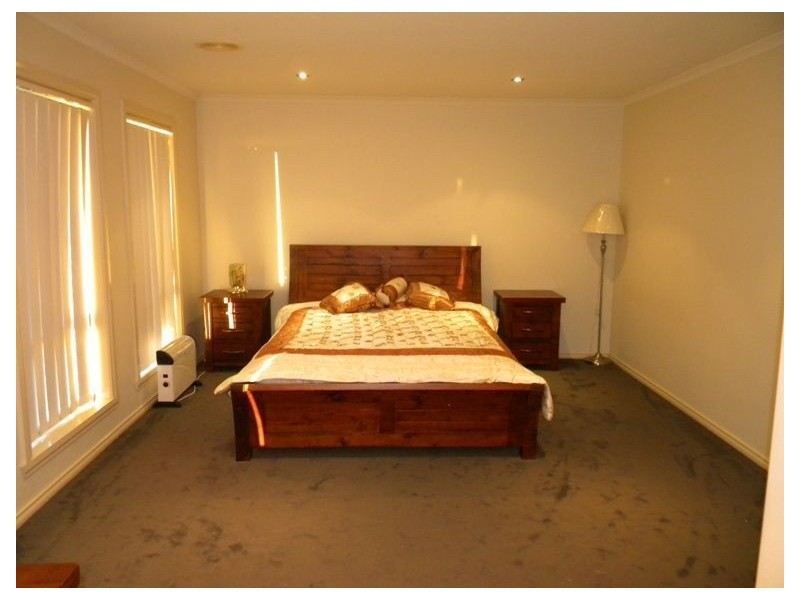 29 Spring Circuit, Pakenham VIC 3810
