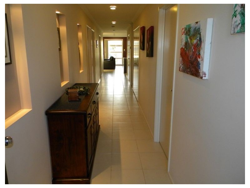 5 Medusa Court, Cranbourne VIC 3977