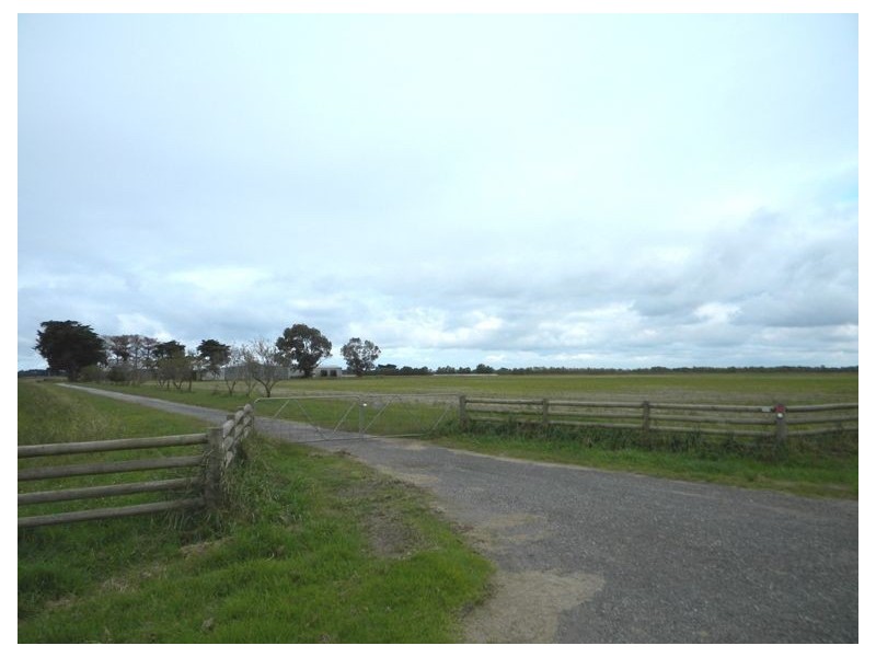 260 Hardys Road, Tooradin VIC 3980