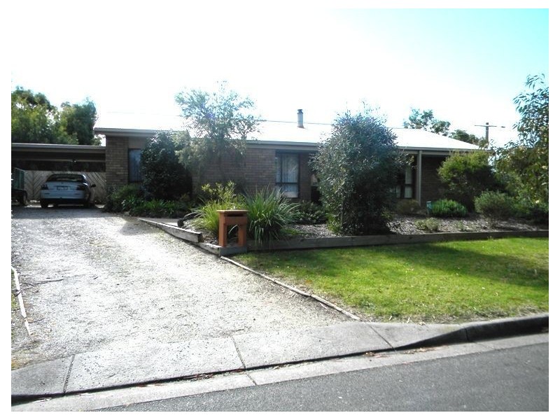 27 Fishermans Drive, Blind Bight VIC 3980