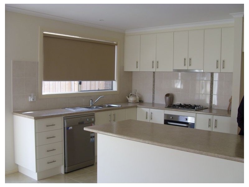 19 Charlbury Crescent, Cranbourne North VIC 3977