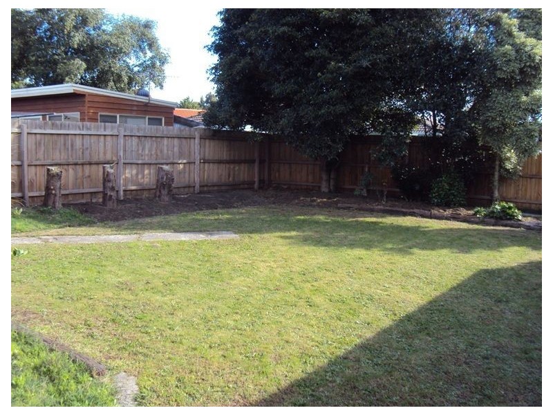 7 Mullin Crt, Cranbourne VIC 3977