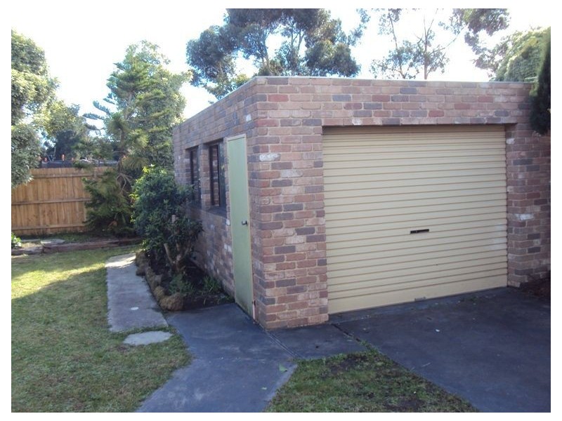 7 Mullin Crt, Cranbourne VIC 3977