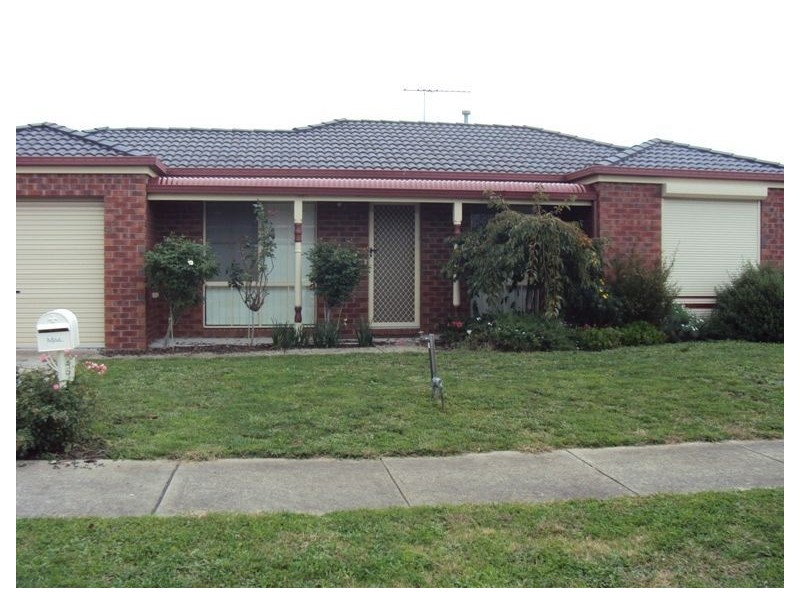 35 Merribah Way, Cranbourne VIC 3977