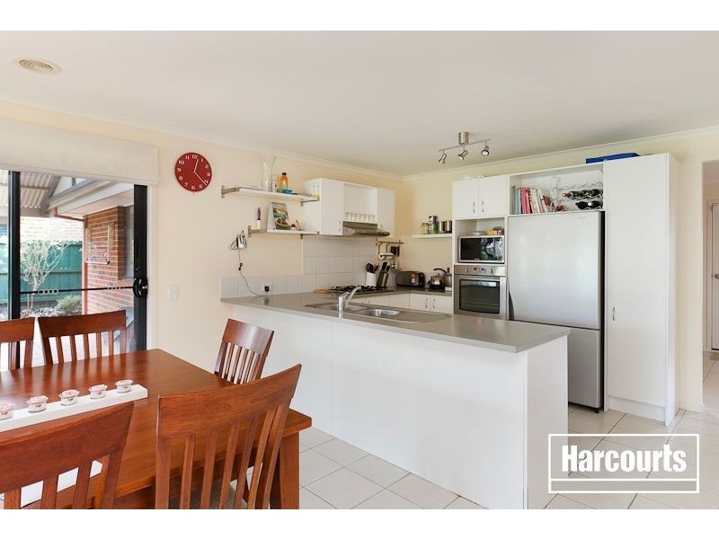73 Harrington Crescent, Narre Warren South VIC 3805