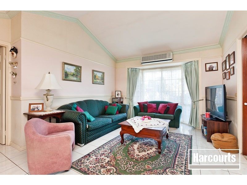 2 Elda Court, Cranbourne North VIC 3977