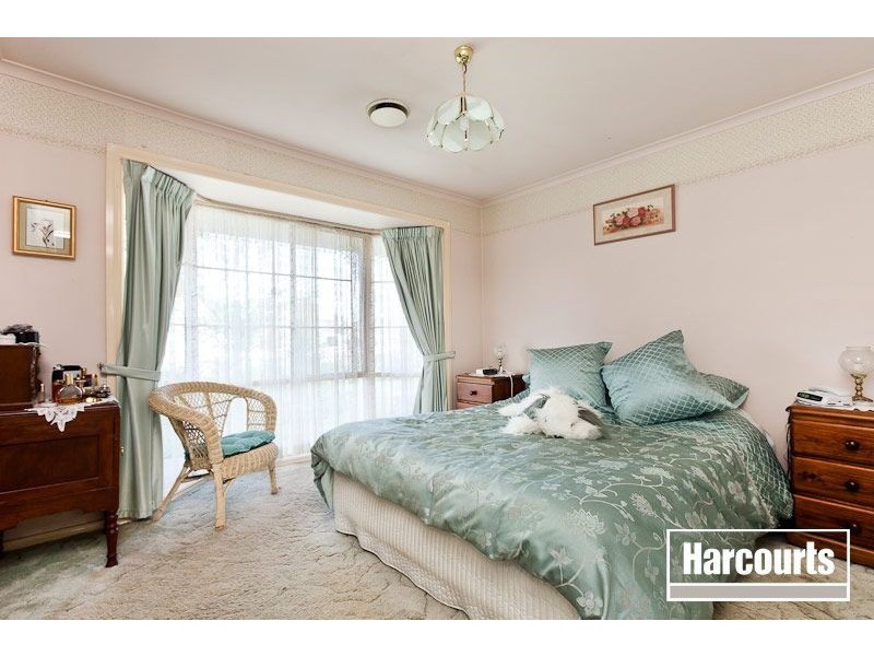 2 Elda Court, Cranbourne North VIC 3977