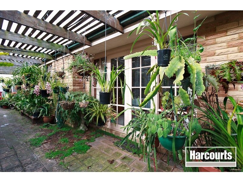 2 Elda Court, Cranbourne North VIC 3977