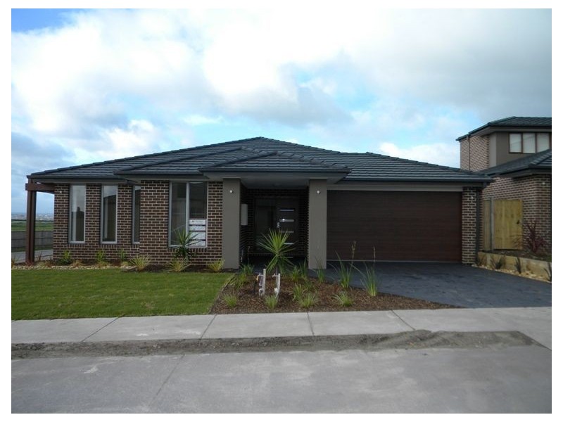 Lot 1013 Nature Circuit, Cranbourne VIC 3977