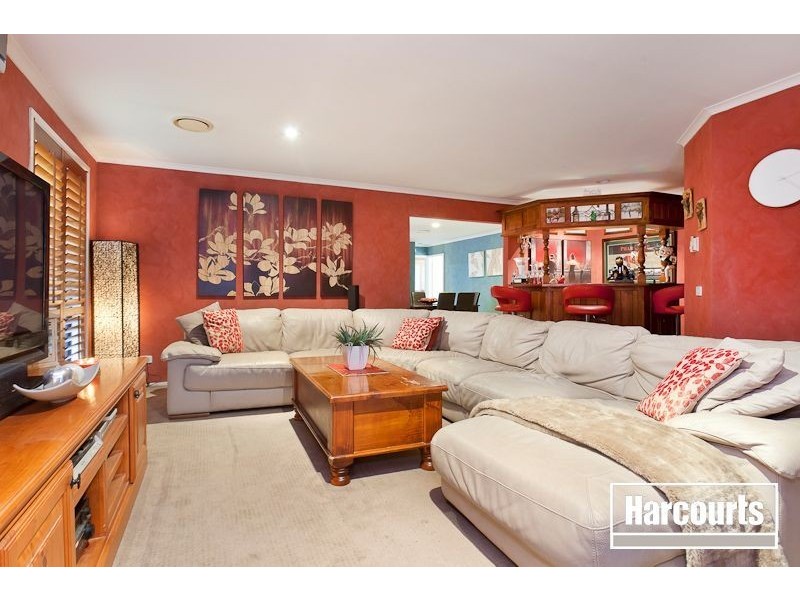 5 Dianne Court, Cranbourne VIC 3977