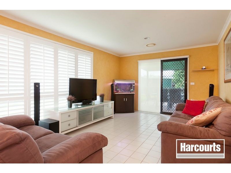 5 Dianne Court, Cranbourne VIC 3977