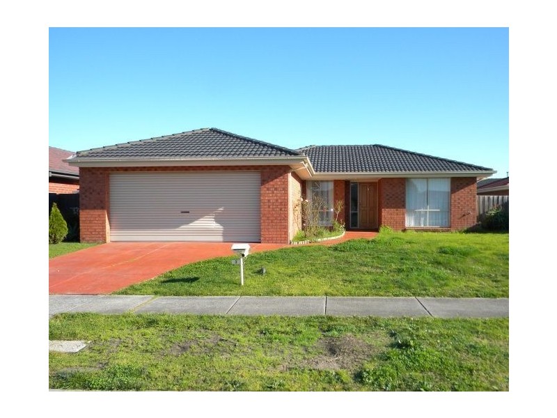 3 Connor Mews, Cranbourne East VIC 3977