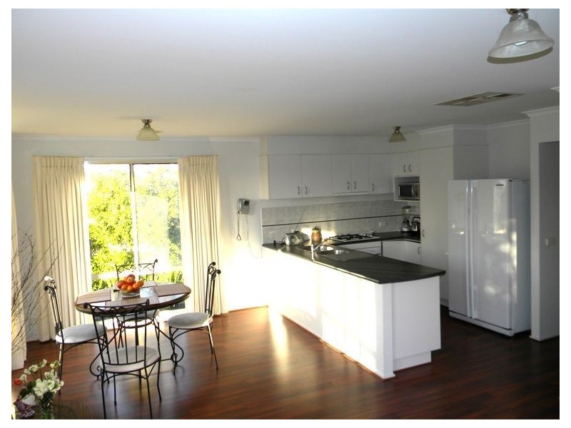 45 Kinlora Drive, Somerville VIC 3912