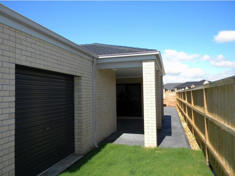 1 Benmar Place, Lyndhurst VIC 3975
