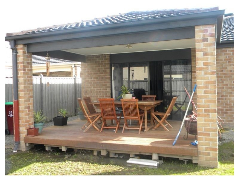 8 Wattle Valley Close, Lyndhurst VIC 3975