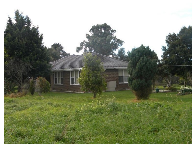 15 Carr Boyd Road, Cranbourne South VIC 3977