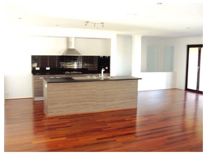 9 Bermerale Court, Berwick VIC 3806