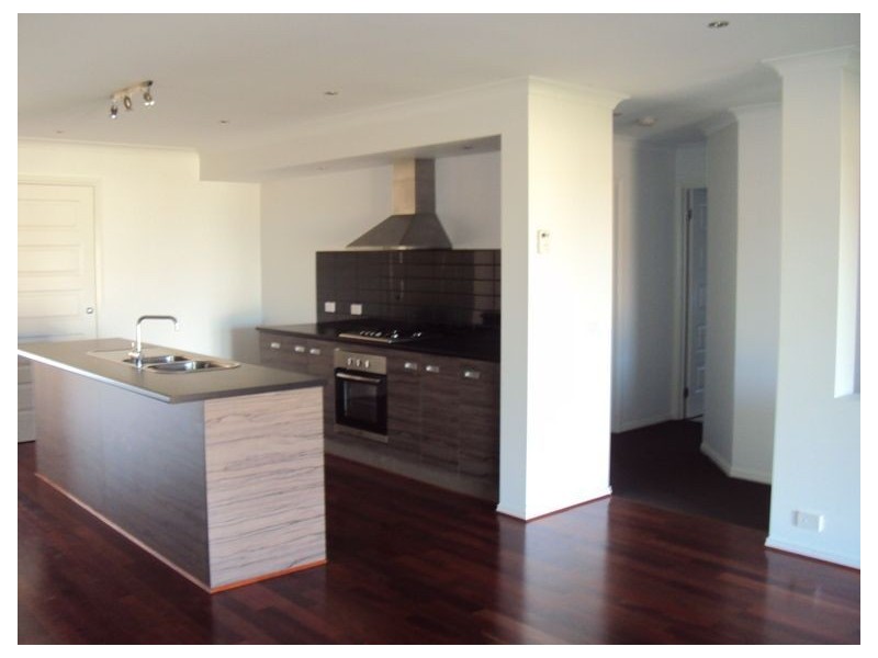 9 Bermerale Court, Berwick VIC 3806