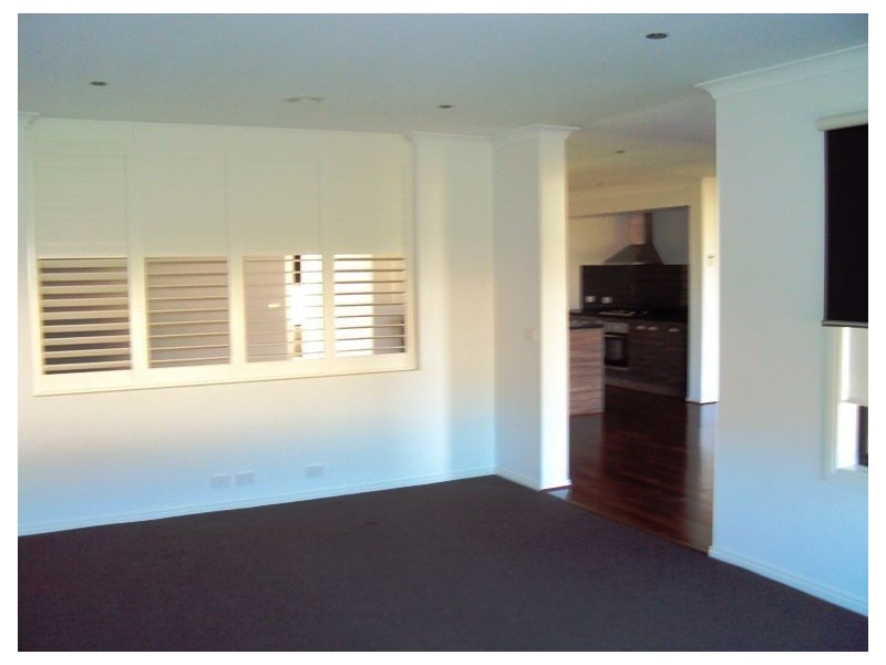 9 Bermerale Court, Berwick VIC 3806