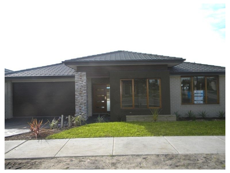 Lot 1012 Nature Circuit, Cranbourne North VIC 3977