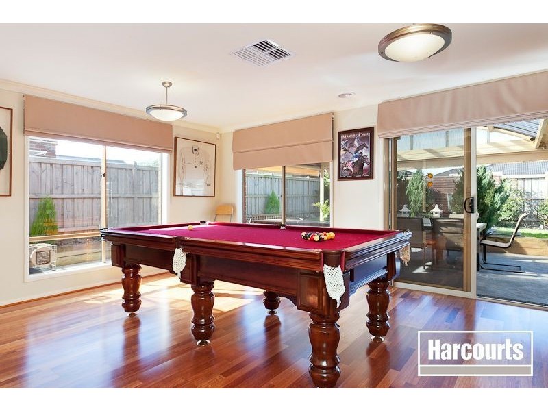 12 Trevino Way, Cranbourne North VIC 3977