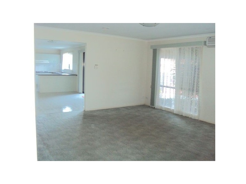 3 Roebourne Mews, Cranbourne VIC 3977