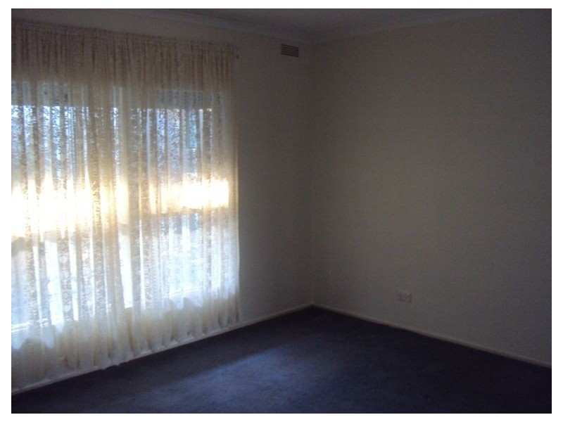 57 Loch Street, Cranbourne VIC 3977