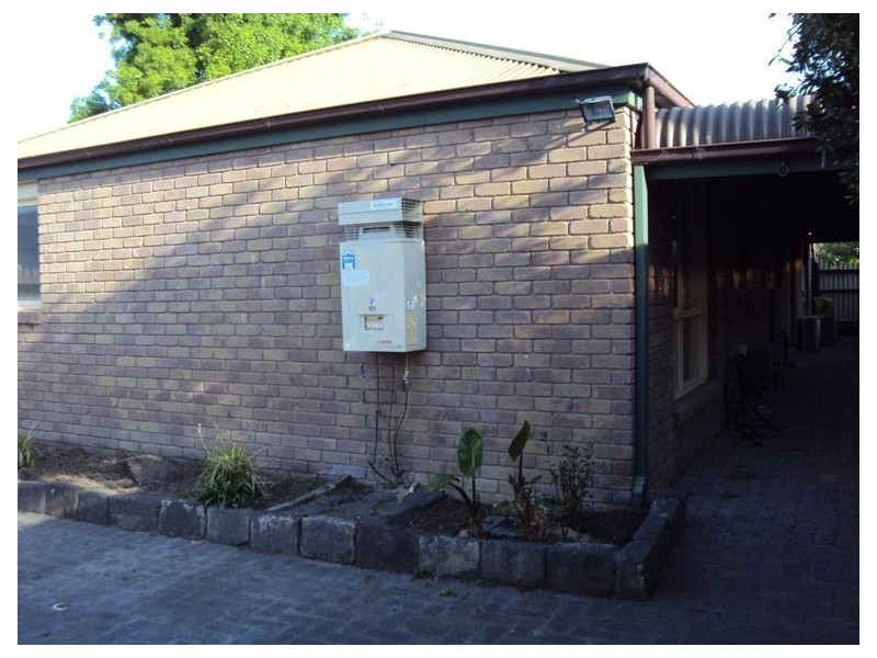 57 Loch Street, Cranbourne VIC 3977