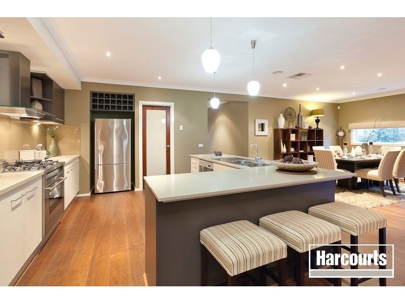 14 Geranium Court, Berwick VIC 3806