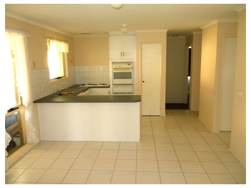 134 Courtenay Avenue, Cranbourne North VIC 3977