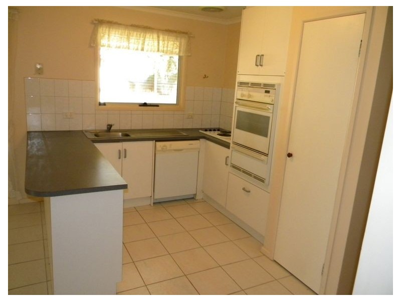 134 Courtenay Avenue, Cranbourne North VIC 3977