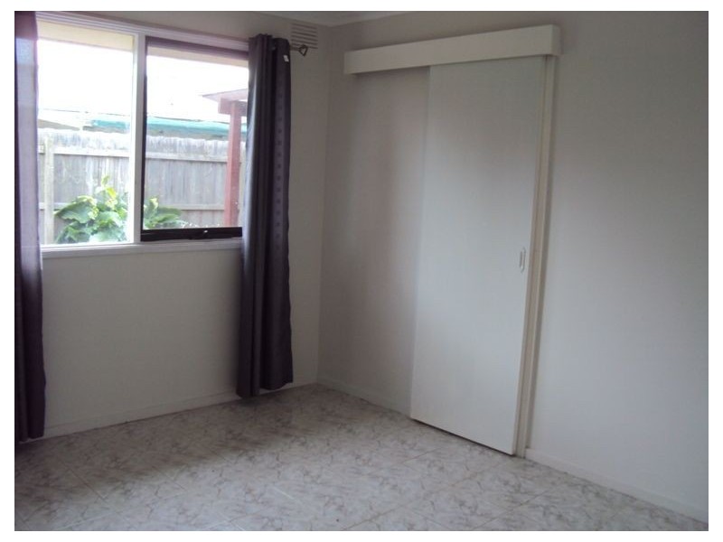 5 Marylyn Place, Cranbourne VIC 3977